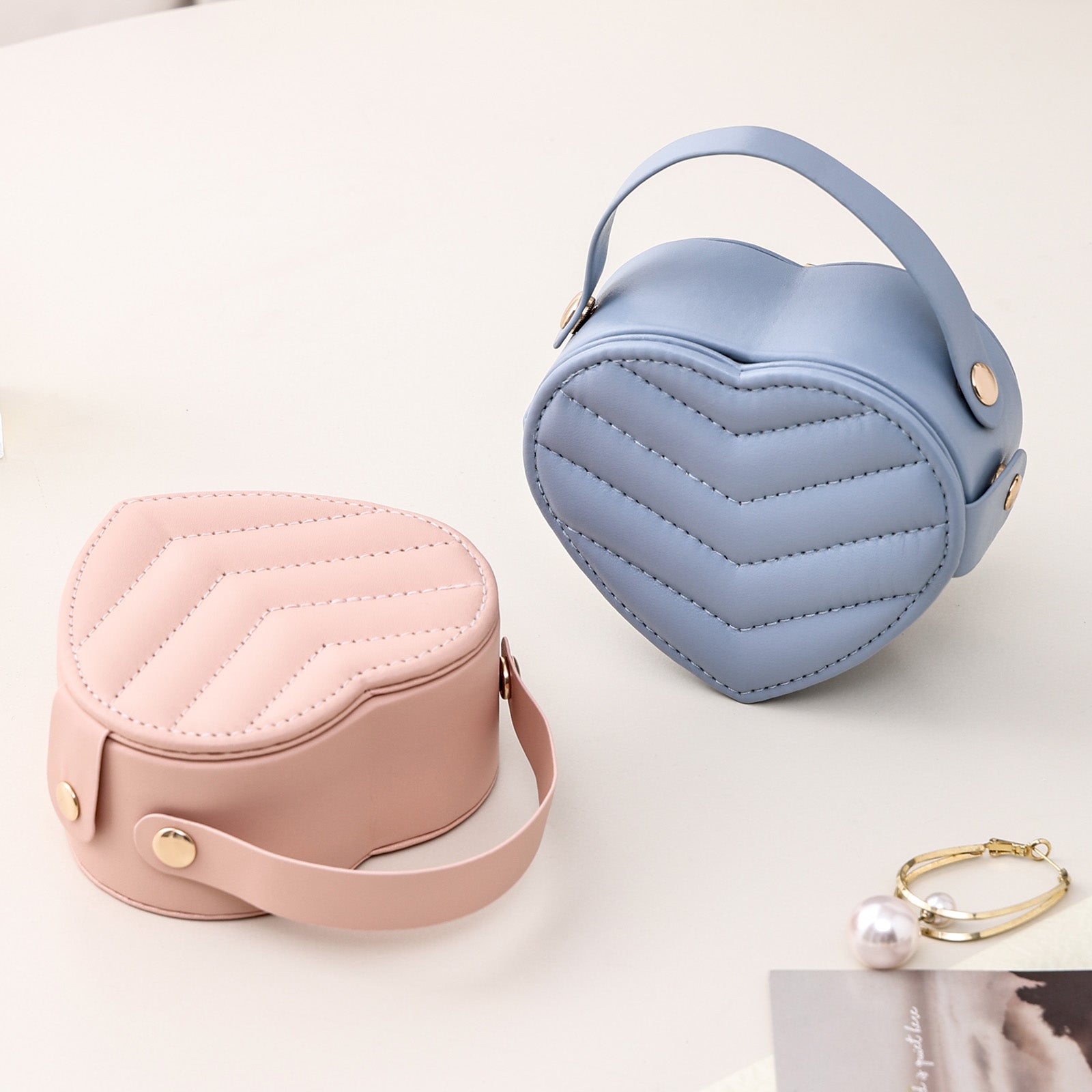 Portable Travel Heart Shaped Jewelry Box