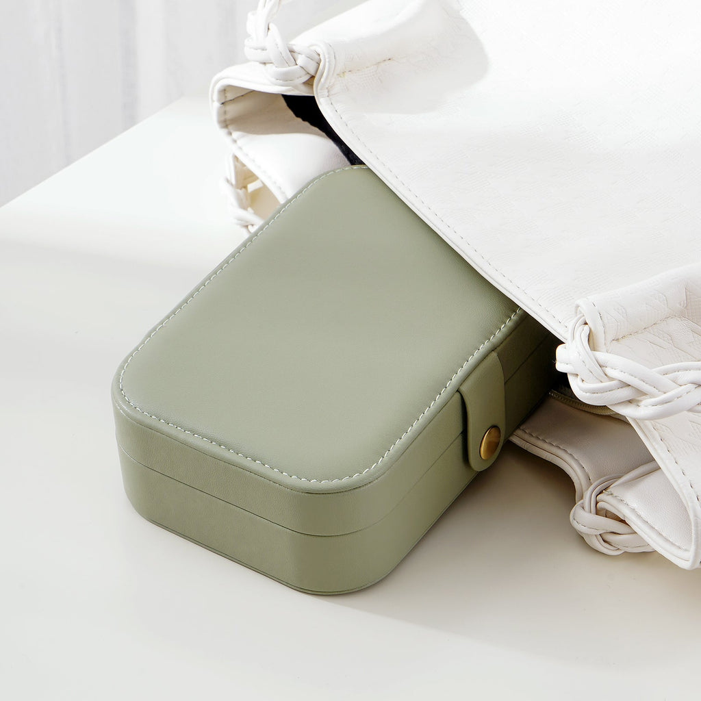 Travel Jewelry Case, PU Leather Jewelry Travel Organizer