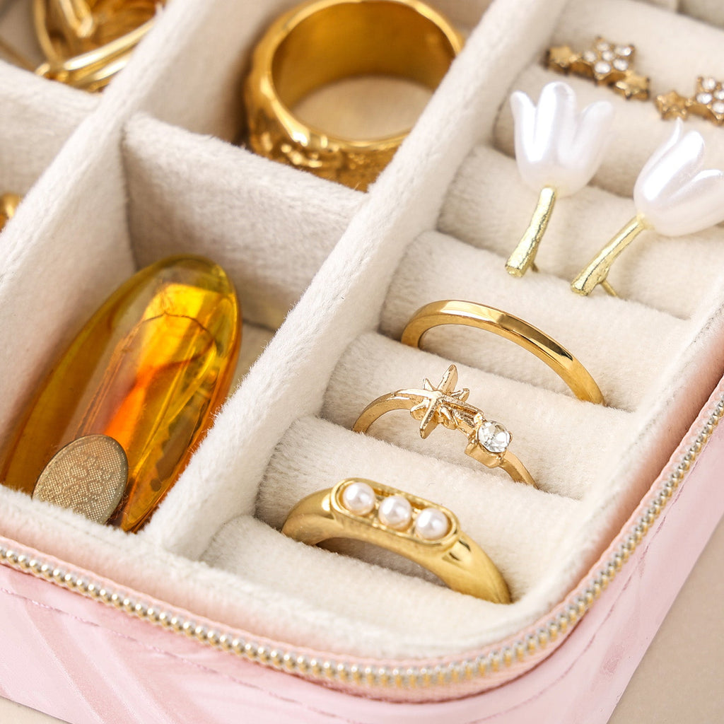 Small Portable Travel Jewelry Case