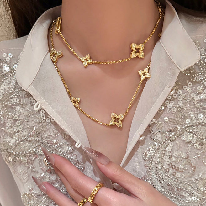 Women Heart Pendant Necklace Red Heart & Pearls Choker Daily Wear Necklace Jewelry for Gifts