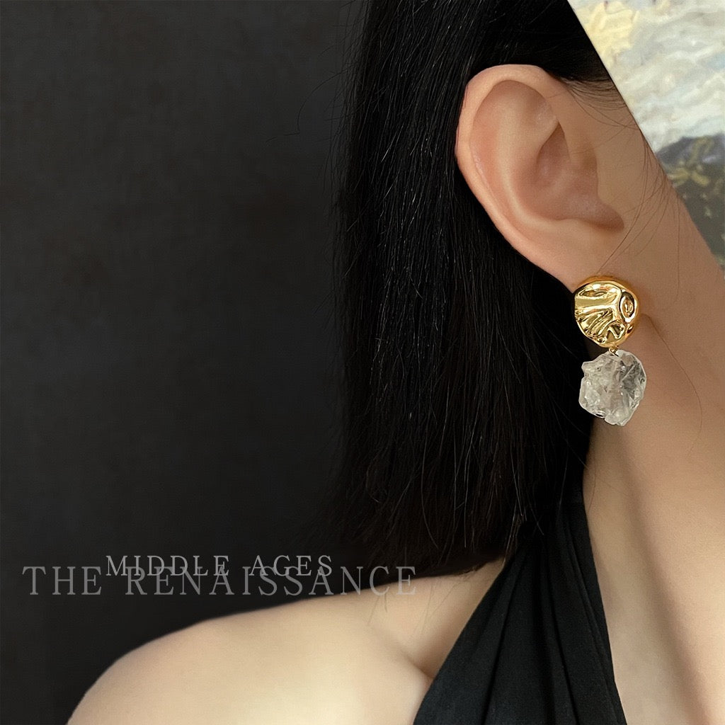 1 Pair Gold Metal Earrings for Women, Lightweight white crystal stone Stud Earrings